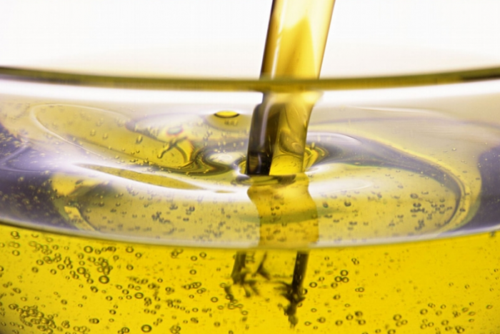 Парафиновое масло: можно ли употреблять в еду