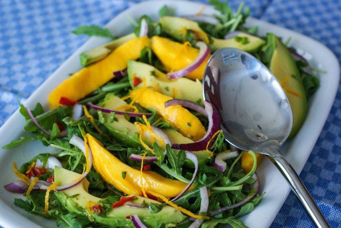 Ресторанное блюдо на вашем столе – экзотический салат с манго