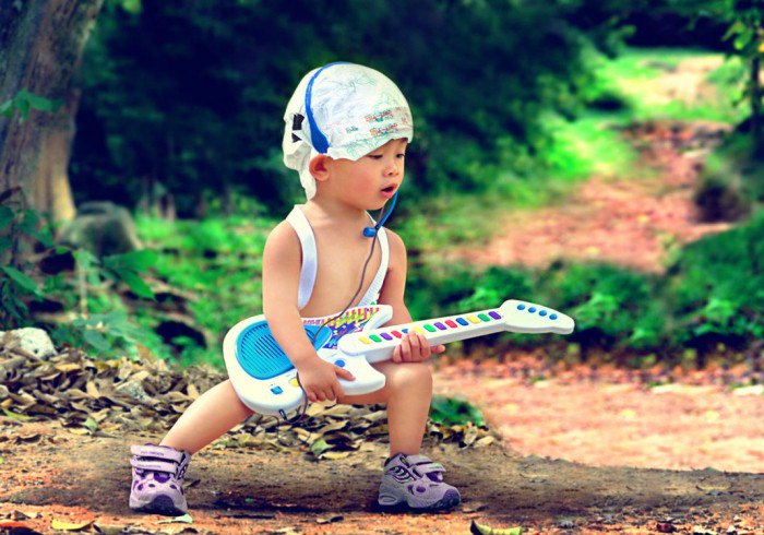 Как можно быстро развить музыкальный слух у ребенка?