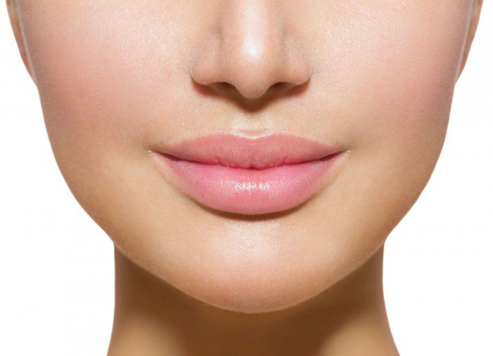 Самый популярный крем, увеличивающий объем губ