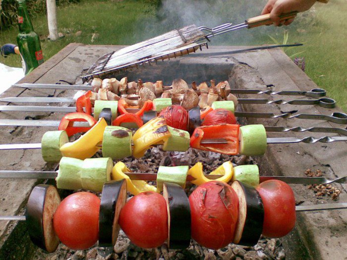 Рецепт приготовления овощей-гриль на решетке на углях