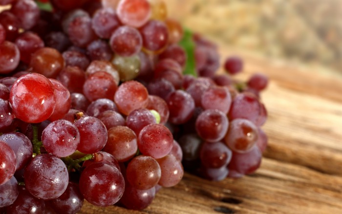 Красный виноград – калорийность и другие свойства