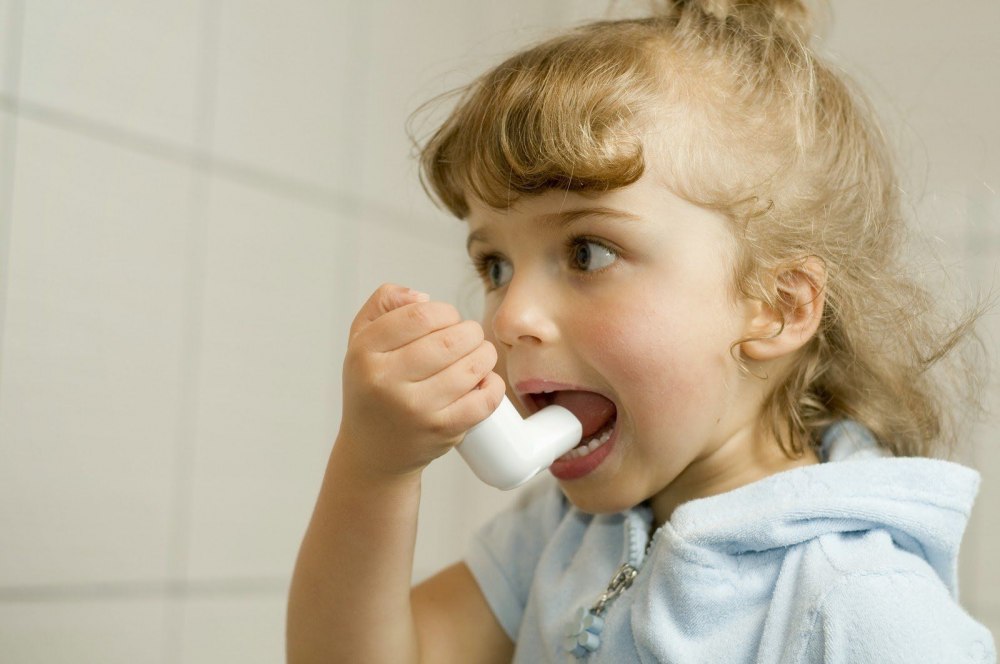 Ребенку три месяца кашель и температура чем лечить thumbnail
